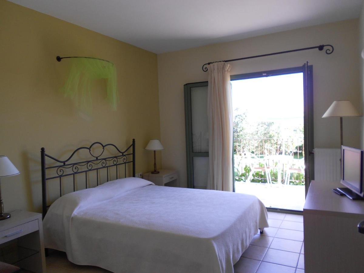 Livadaki Village Hotel Skala  Ngoại thất bức ảnh